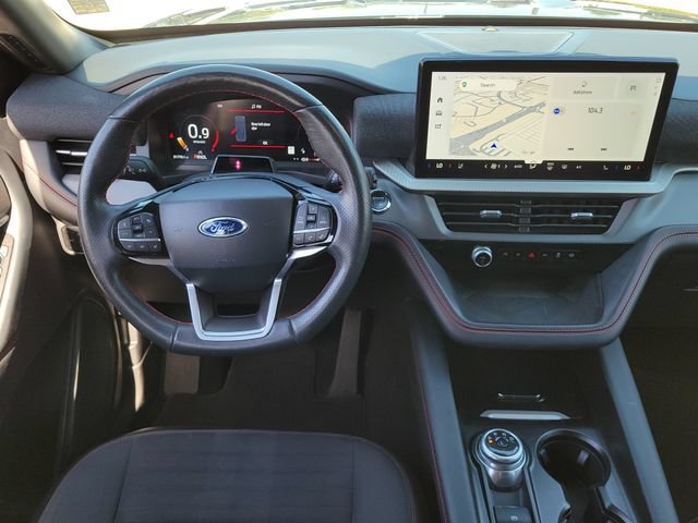 Certified 2025 Ford Explorer ST-Line w/ ST-Line Street Pack AWD/4WD image 10