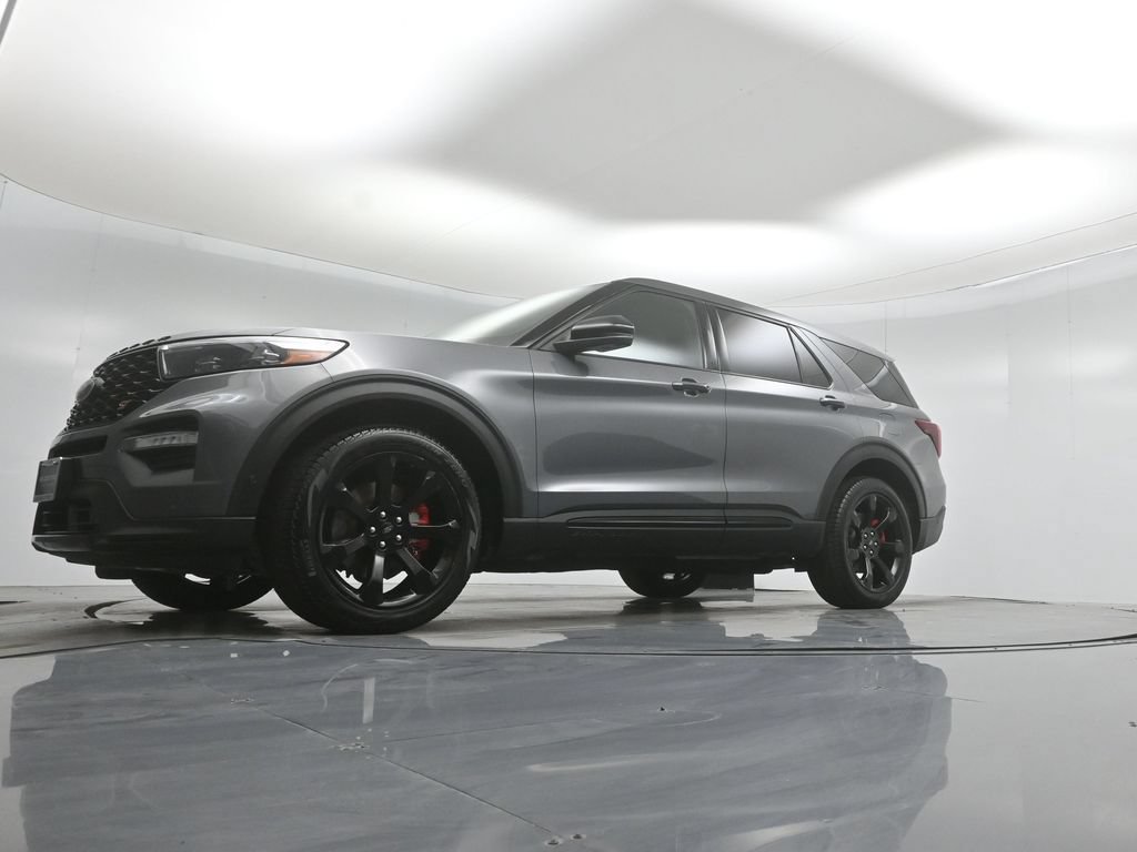 Certified 2021 Ford Explorer ST w/ Equipment Group 401A AWD/4WD image 45
