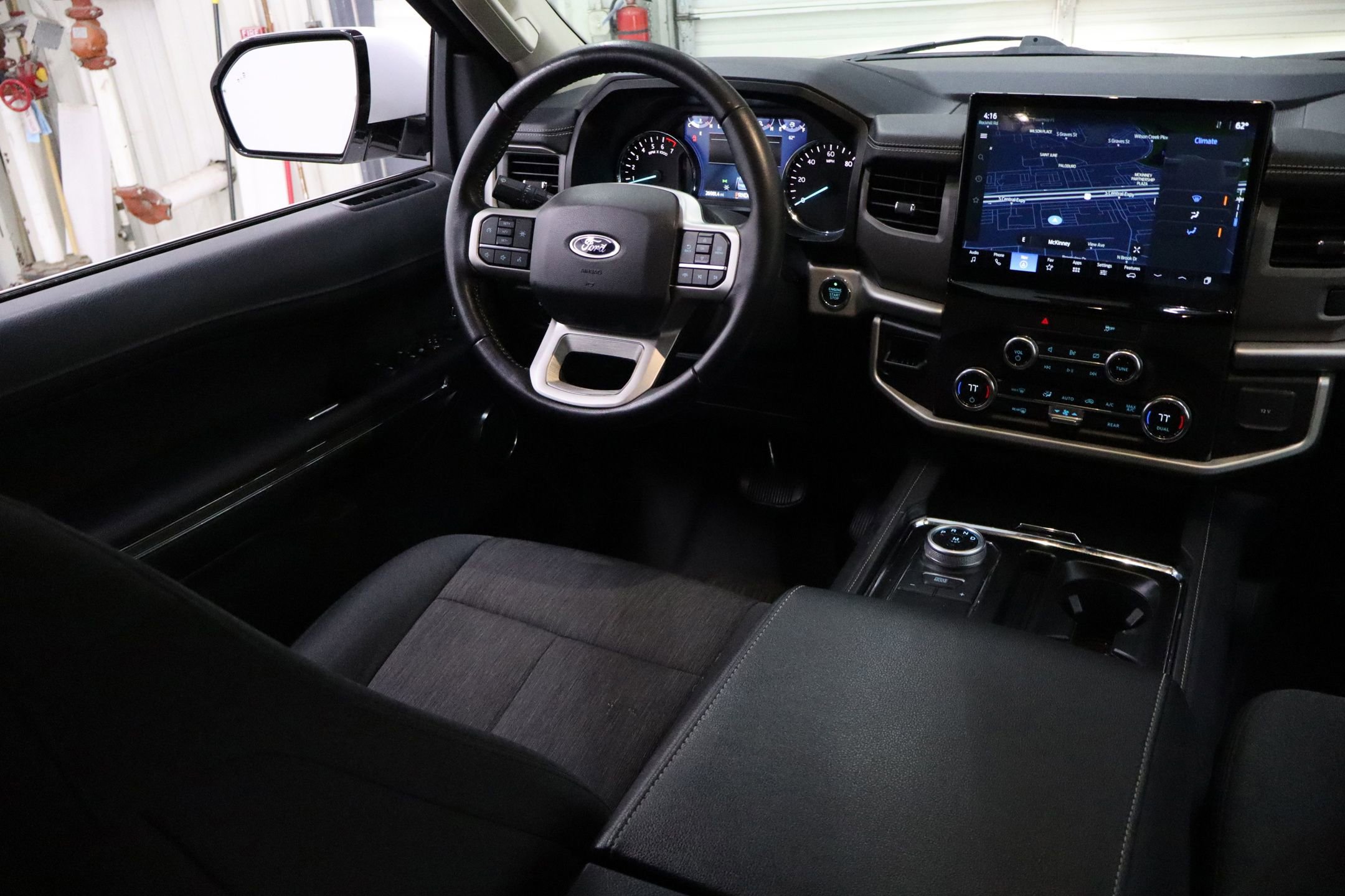 Certified 2022 Ford Expedition XLT image 27