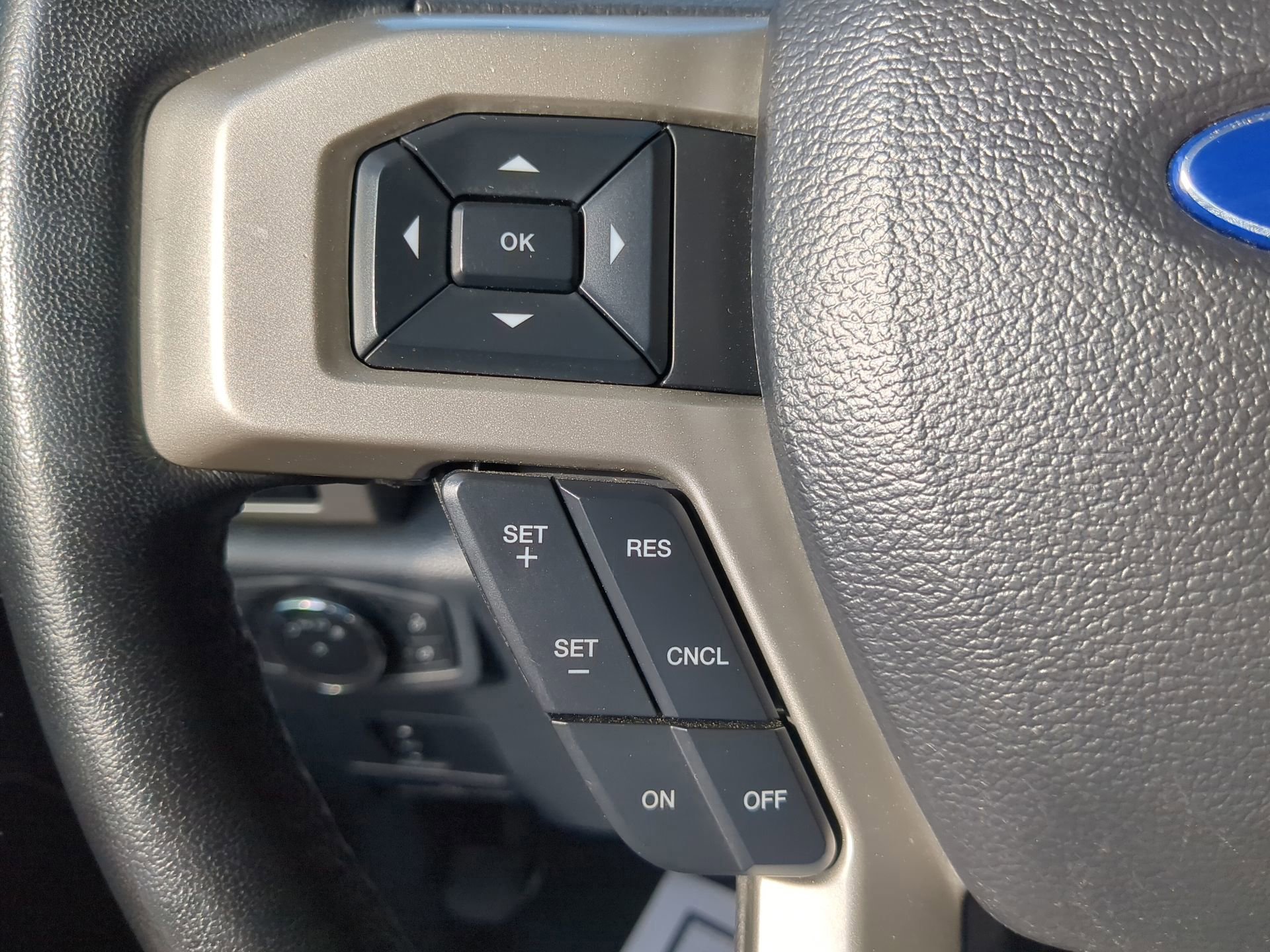 Certified 2022 Ford F350 Lariat w/ Lariat Value Package image 58