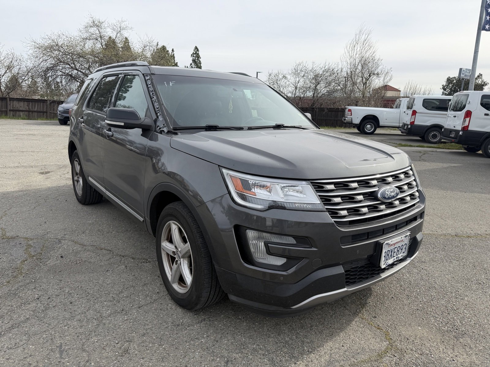 Certified 2017 Ford Explorer XLT w/ Equipment Group 202A image 7