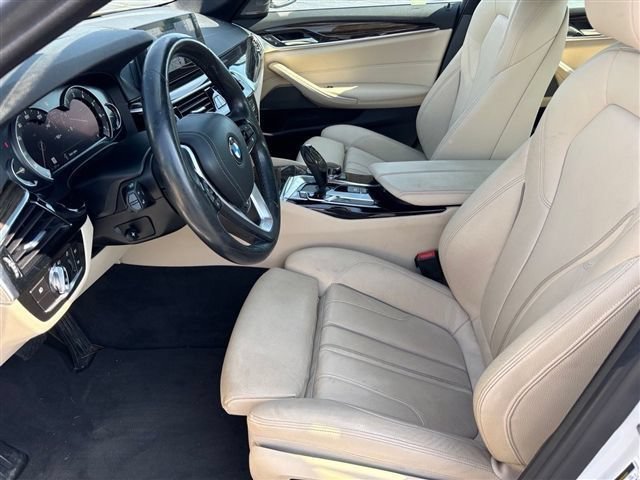Used 2017 BMW 540i RWD image 16