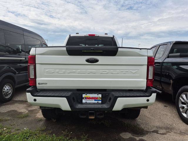 Certified 2022 Ford F350 Lariat w/ Tremor Off-Road Package AWD/4WD image 3