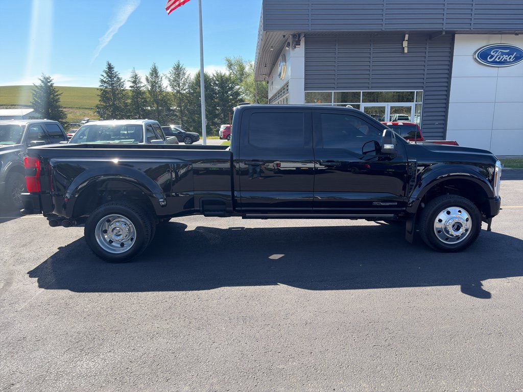 Certified 2026 Ford F450 Platinum AWD/4WD image 36