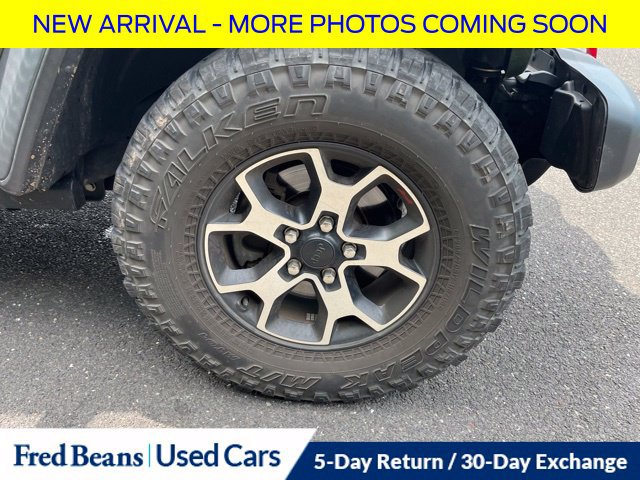 Used 2021 Jeep Wrangler Unlimited Rubicon w/ LED Lighting Group AWD/4WD image 18