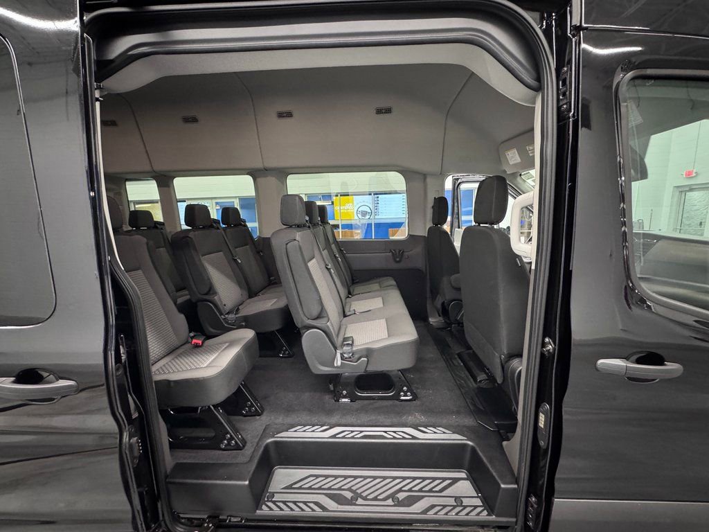 Certified 2024 Ford Transit 350 XLT image 28