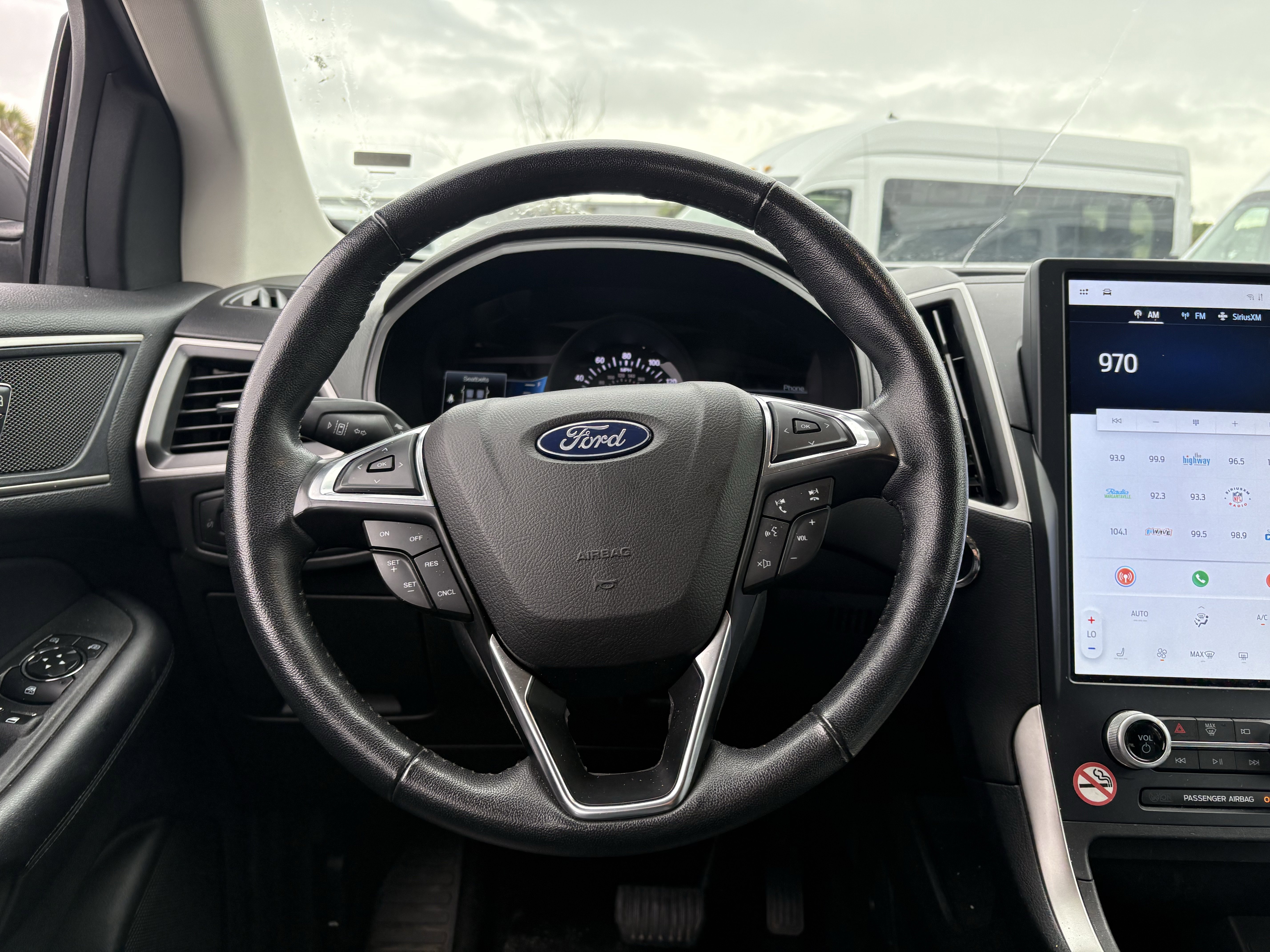 Certified 2023 Ford Edge SEL image 15