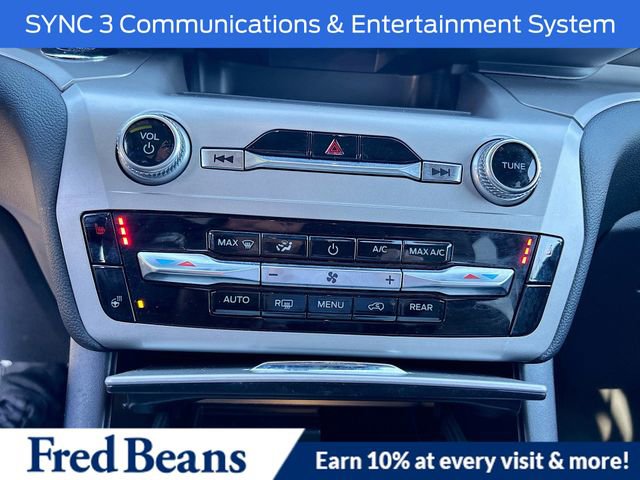 Certified 2022 Ford Explorer XLT w/ Equipment Group 202A image 24