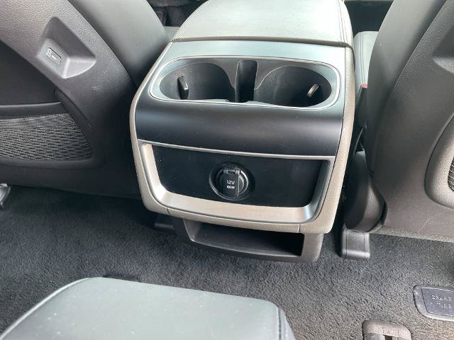 Used 2026 Kia Carnival FWD image 24