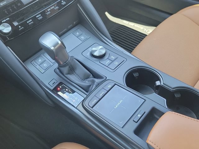 Used 2024 Lexus IS 300 w/ Premium Package RWD image 27