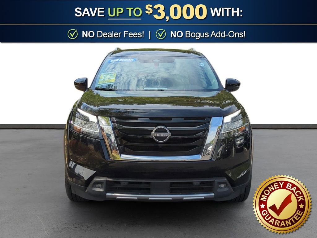 Used 2023 Nissan Pathfinder SL AWD/4WD image 11