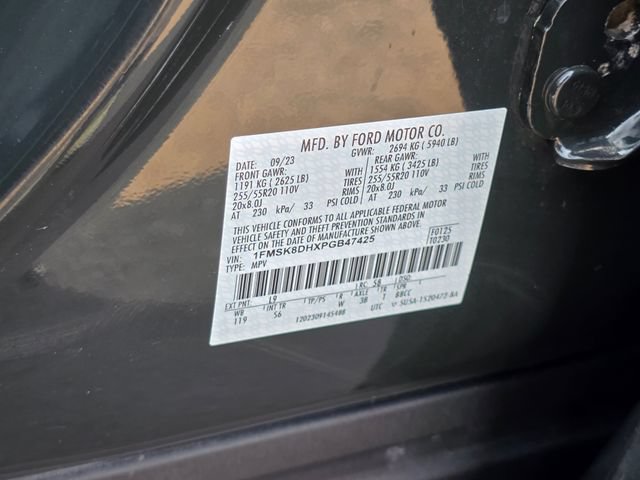 Certified 2023 Ford Explorer XLT w/ Equipment Group 202A AWD/4WD image 27