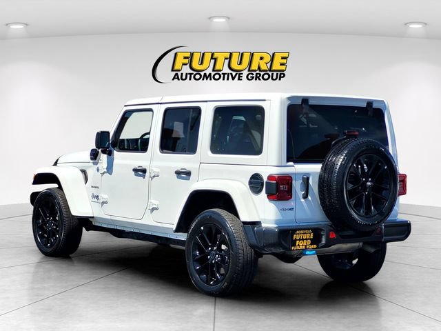 Used 2024 Jeep Wrangler Unlimited Sahara AWD/4WD image 6