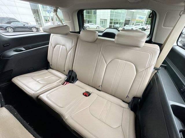 Certified 2024 Ford Expedition Max Limited RWD image 24