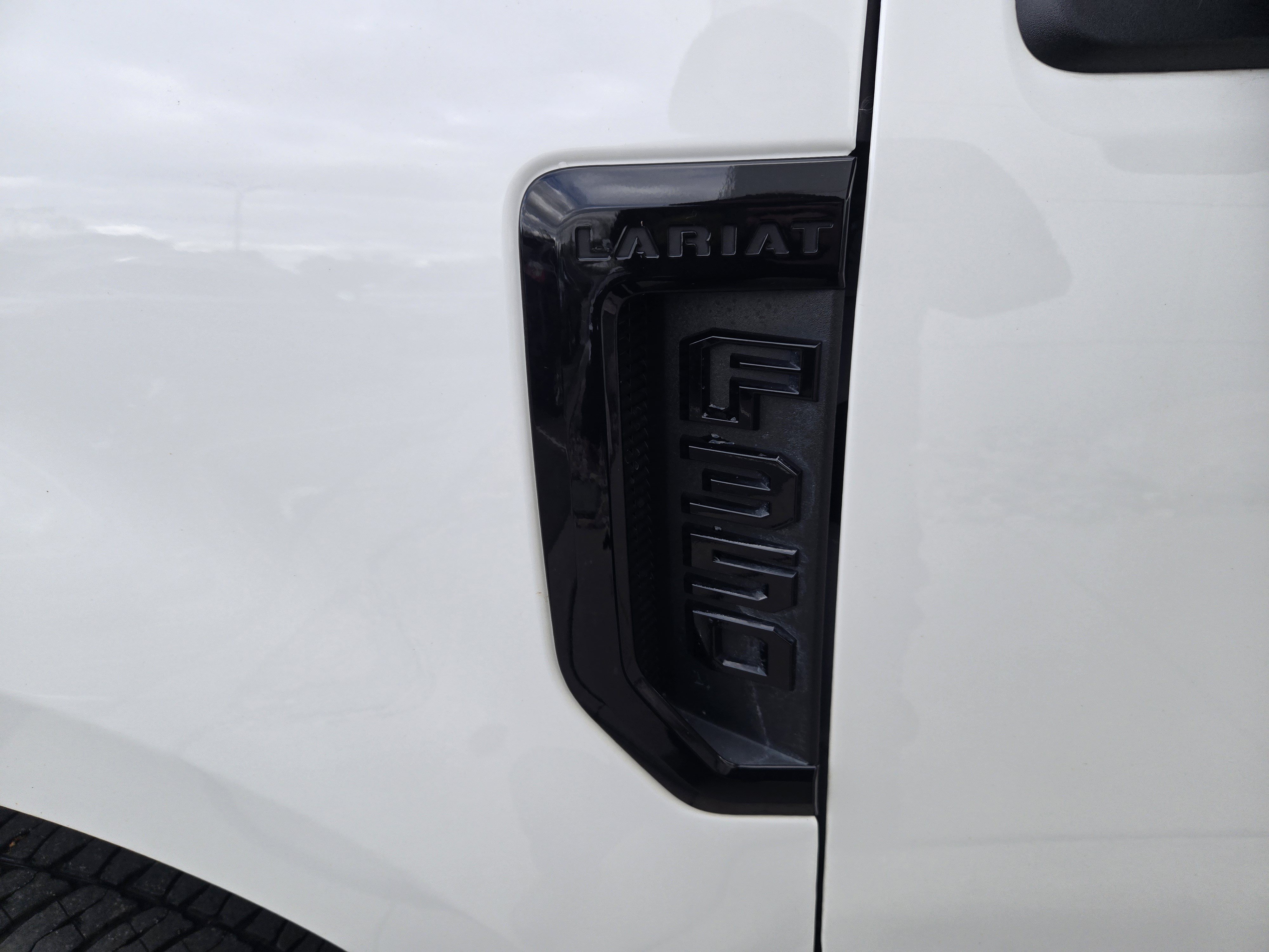 Certified 2022 Ford F350 Lariat w/ Lariat Ultimate Package AWD/4WD image 7