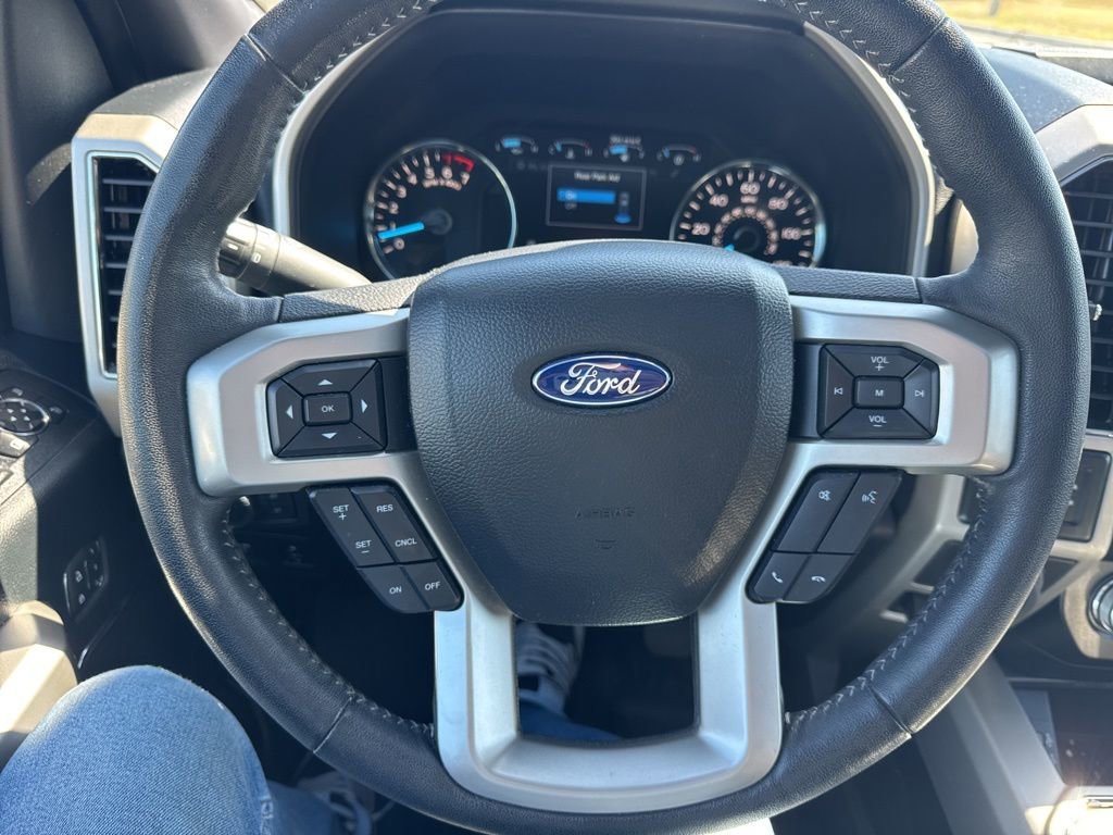 Certified 2020 Ford F150 Lariat w/ Equipment Group 502A Luxury image 25