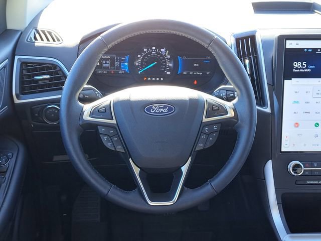 Certified 2024 Ford Edge SEL w/ Convenience Package image 27