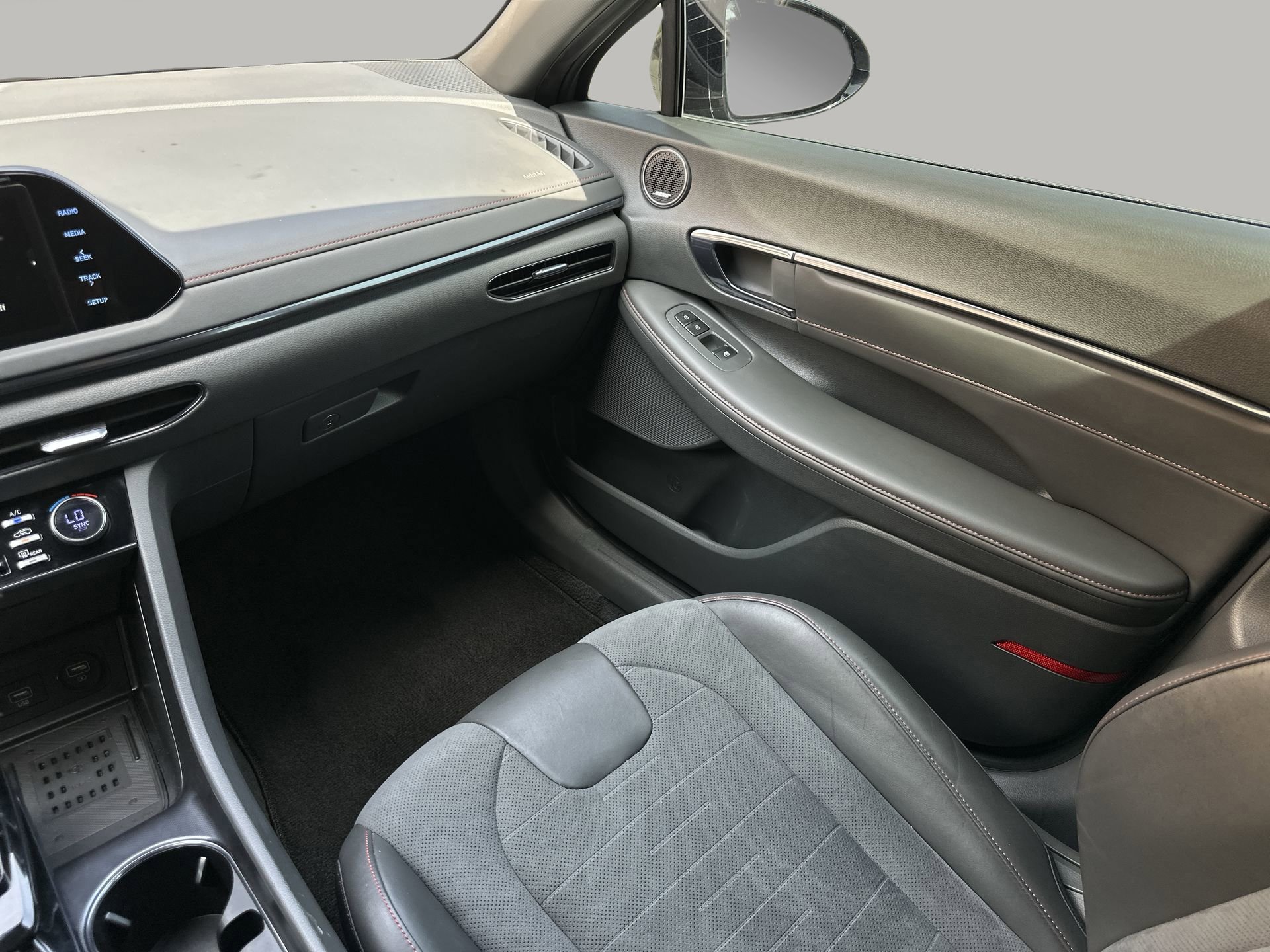 Used 2022 Hyundai Sonata N Line image 48