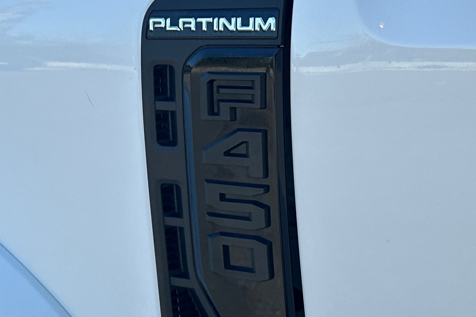 Certified 2026 Ford F450 Platinum w/ FX4 Off-Road Package AWD/4WD image 51