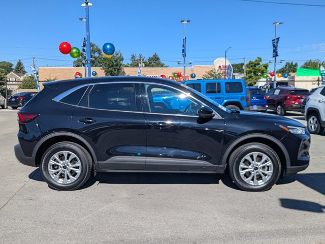 Certified 2023 Ford Escape Active AWD/4WD image 3