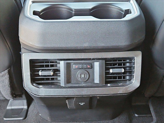 Certified 2025 Ford F250 Platinum w/ Tremor Off-Road Package AWD/4WD image 18