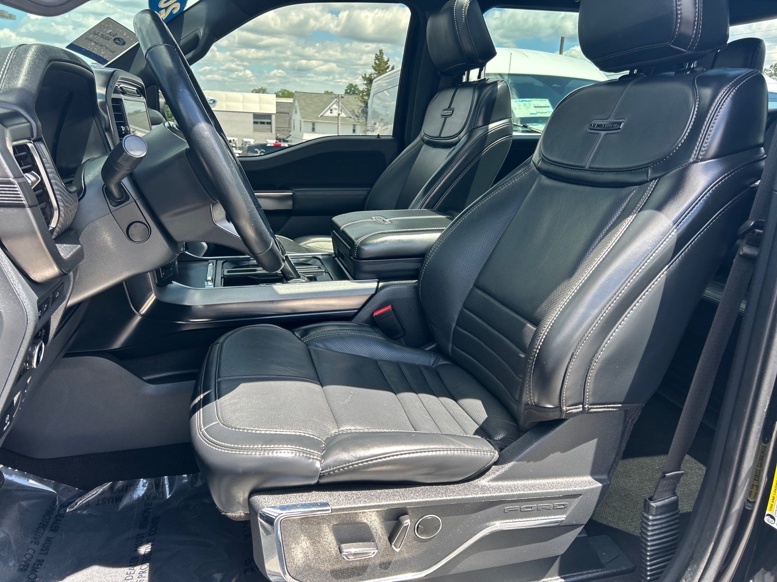 Certified 2023 Ford F150 Platinum w/ Equipment Group 701A High AWD/4WD image 10