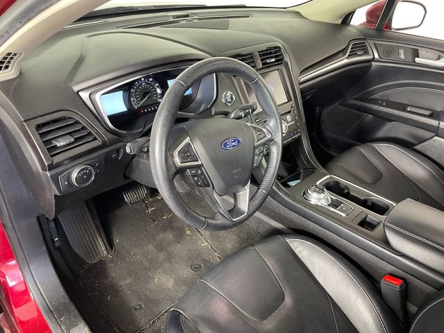 Certified 2020 Ford Fusion Titanium AWD/4WD image 3