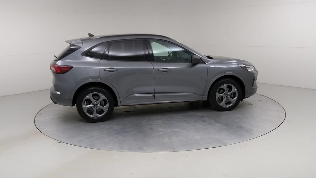 Certified 2023 Ford Escape ST-Line w/ Tech Pack #1 AWD/4WD image 12