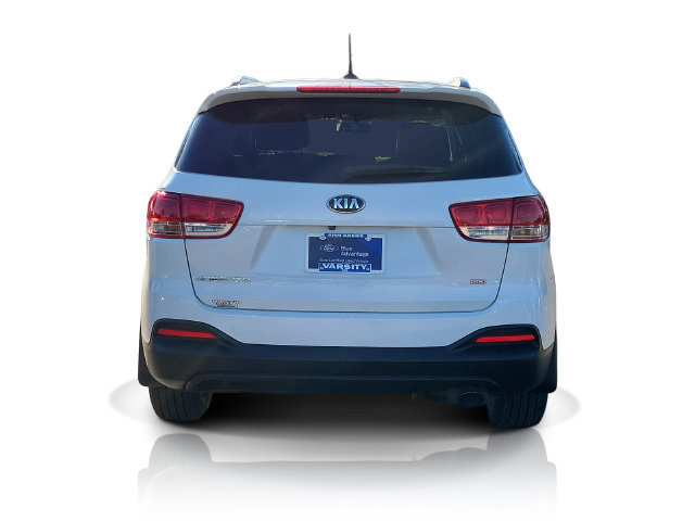 Used 2017 Kia Sorento AWD image 6
