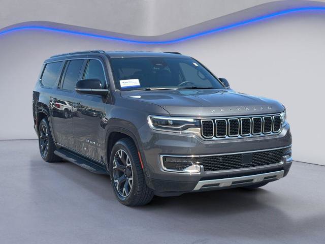 Used 2024 Jeep Wagoneer L Series III w/ Flexible Seating Group AWD/4WD image 5