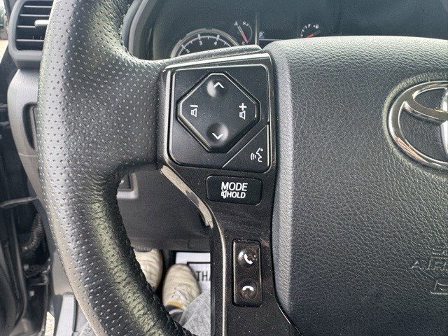 Used 2024 Toyota 4Runner TRD Off-Road Premium image 15