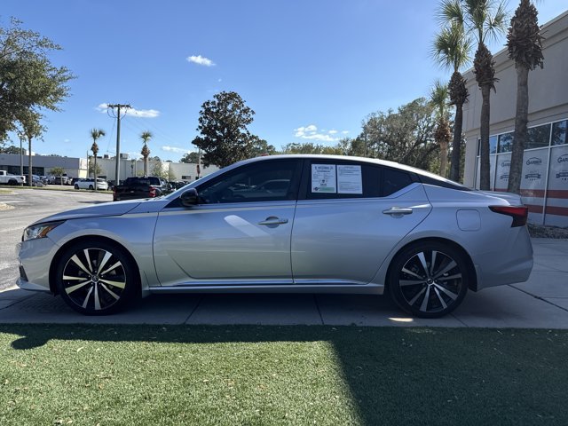 Used 2020 Nissan Altima 2.5 SR FWD image 8