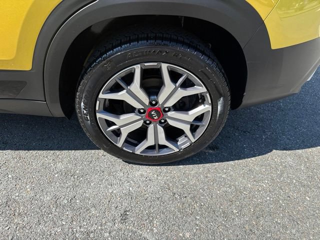 Used 2021 Kia Seltos SX w/ SX Sunroof Package AWD/4WD image 11
