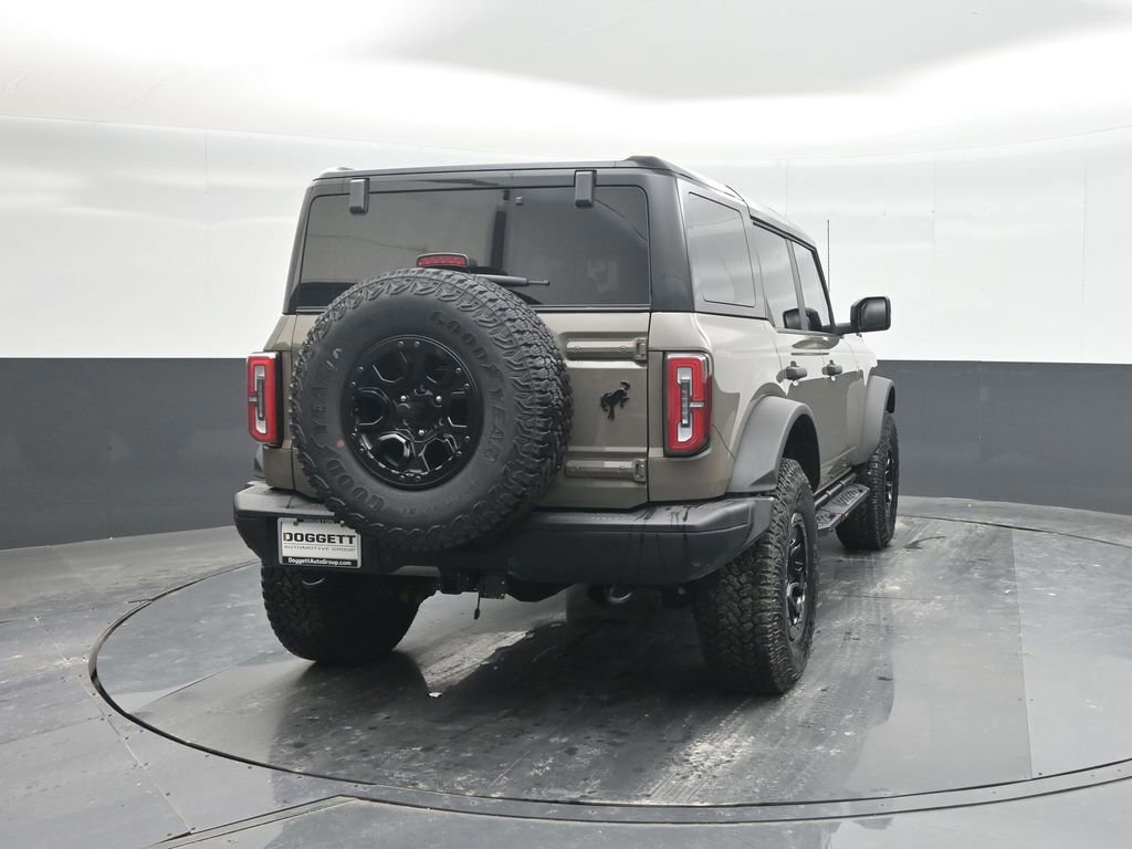Certified 2025 Ford Bronco Badlands image 7