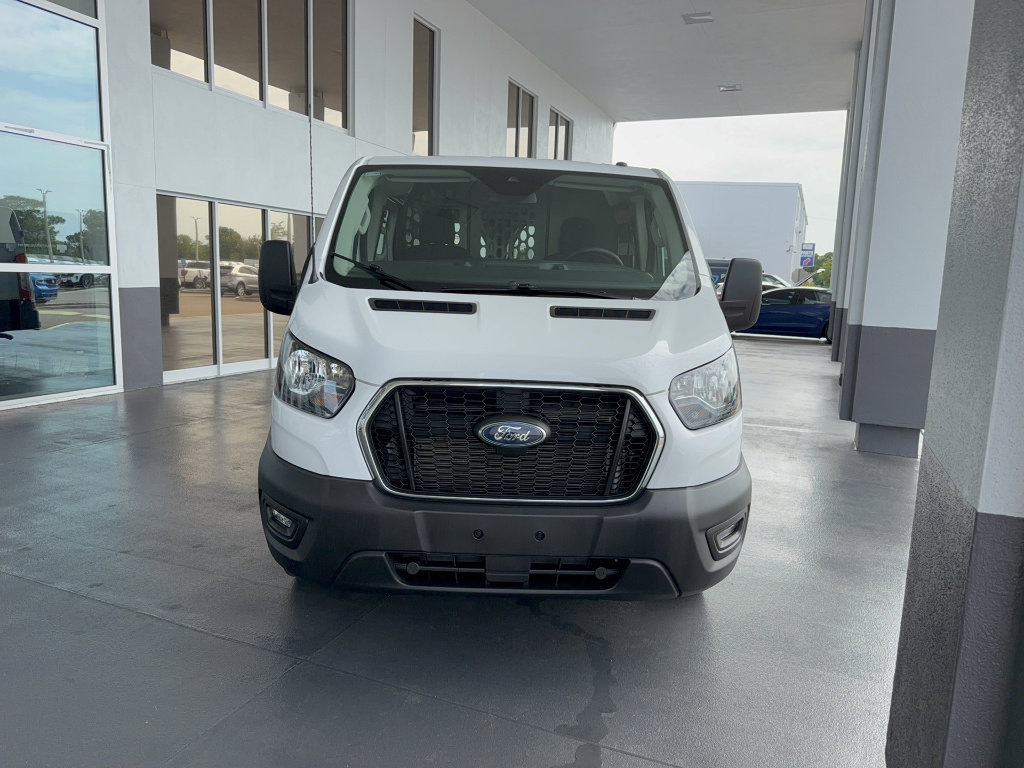 Certified 2025 Ford Transit 250 Low Roof w/ Exterior Upgrade Package RWD image 3