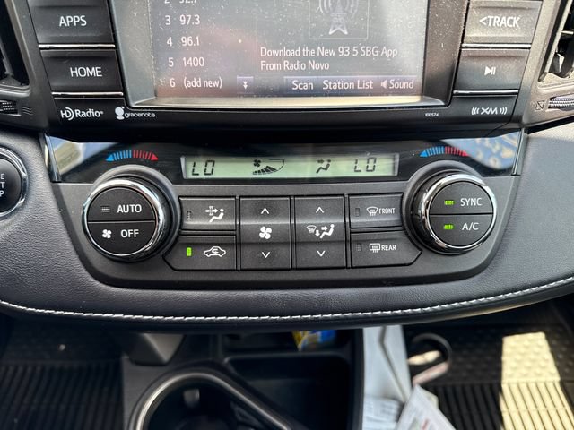 Used 2018 Toyota RAV4 XLE w/ Plus Extra Value Package AWD/4WD image 29