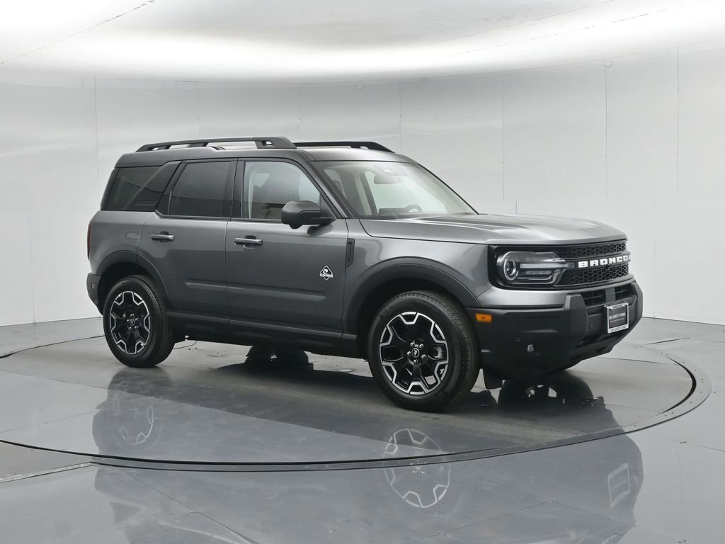 Certified 2025 Ford Bronco Sport Outer Banks w/ Outer Banks Tech Package+ image 3