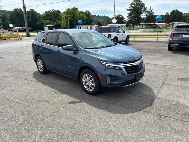 Used 2024 Chevrolet Equinox LT AWD/4WD image 3