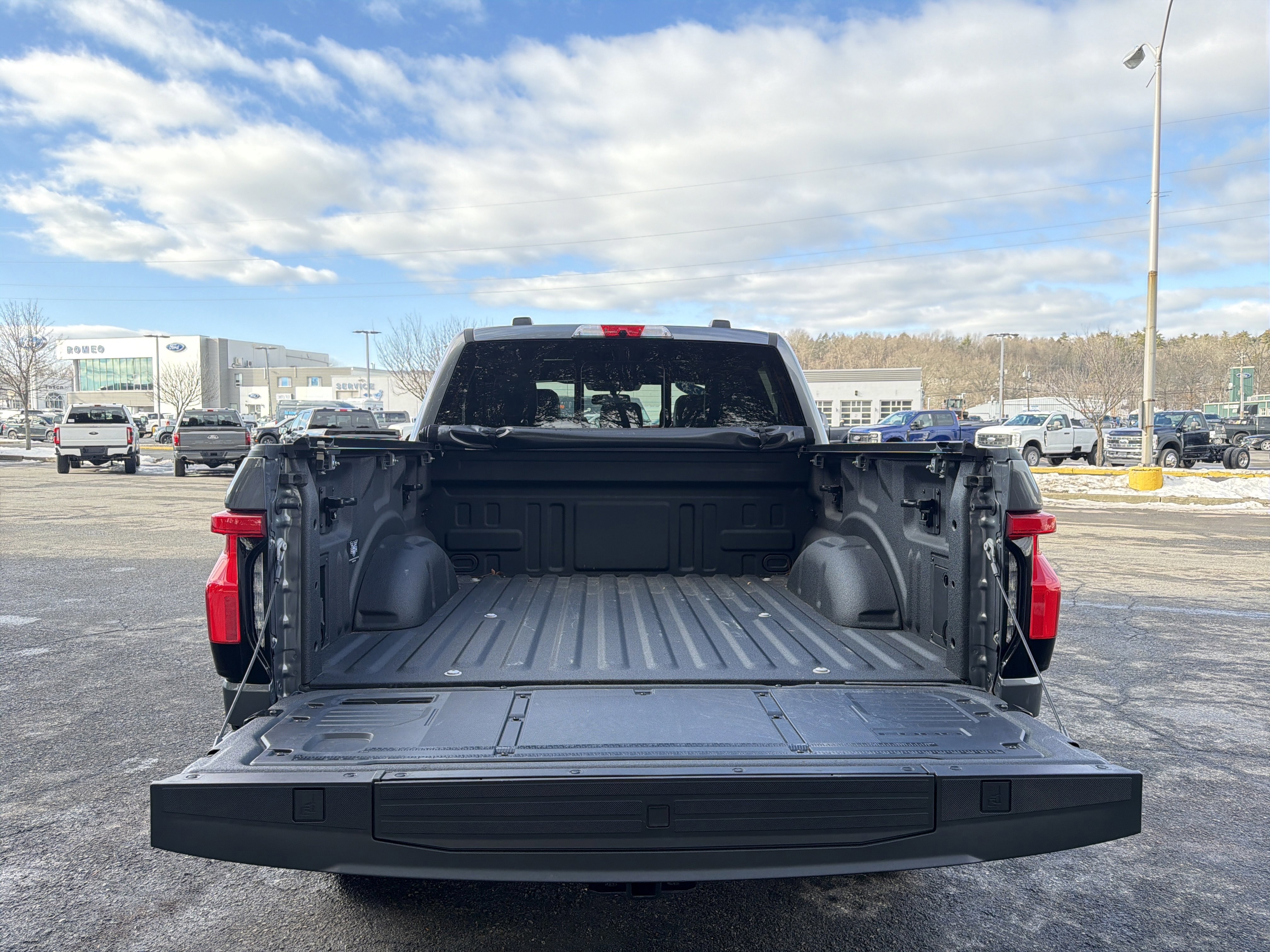 Certified 2024 Ford F150 Lightning Lariat image 34