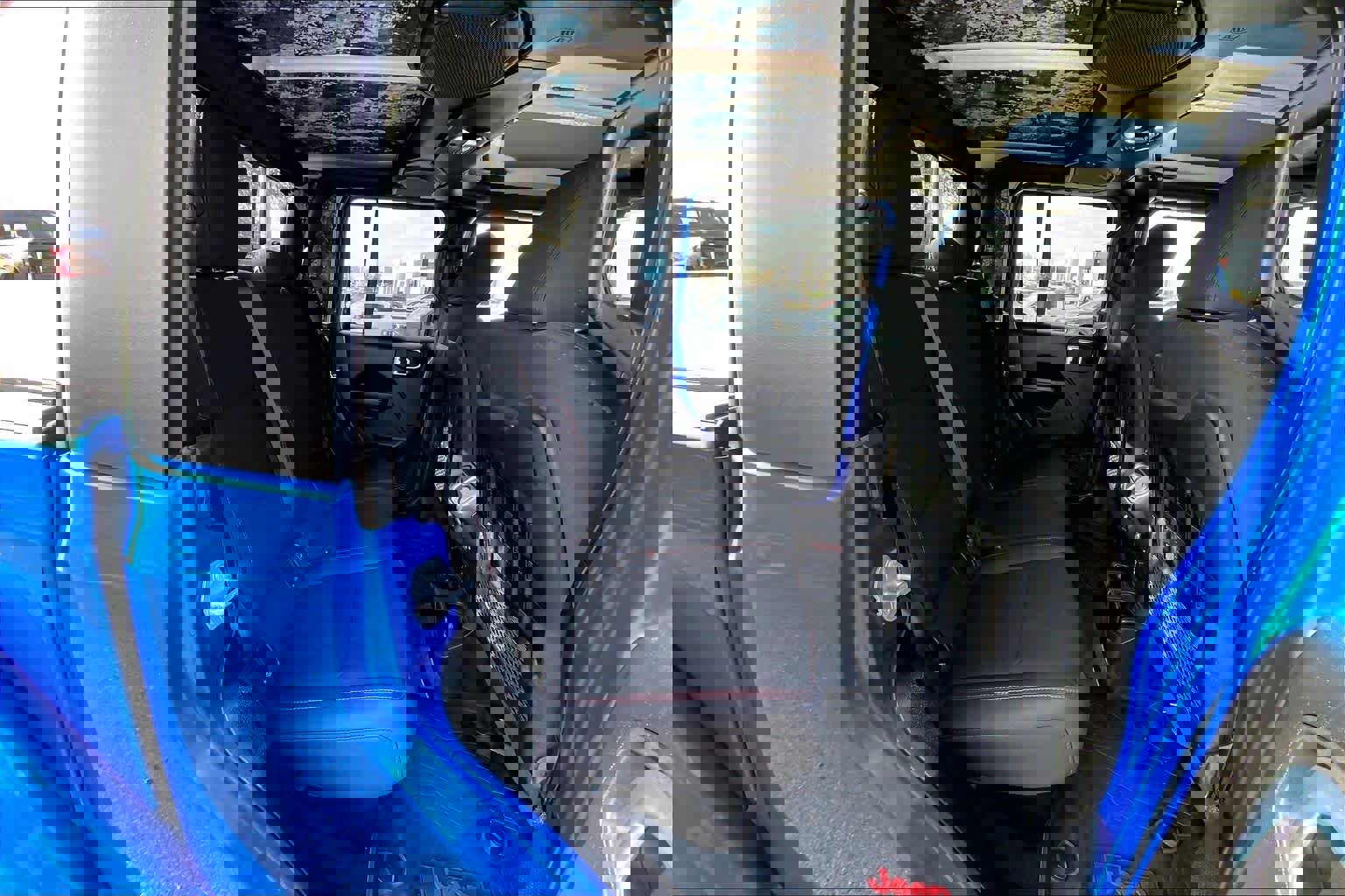 Used 2021 Jeep Gladiator Rubicon w/ Trailer Tow Package image 19