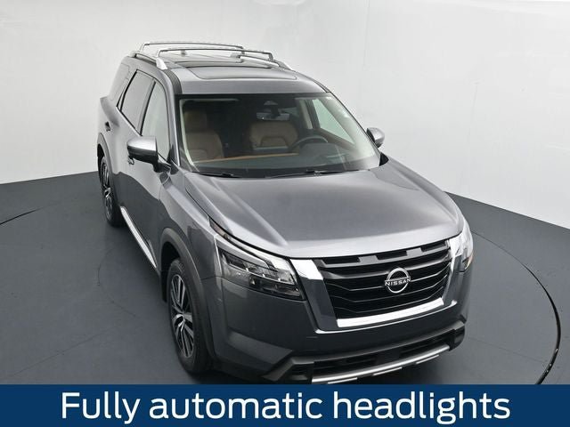 Used 2025 Nissan Pathfinder Platinum w/ Cargo Package AWD/4WD image 25