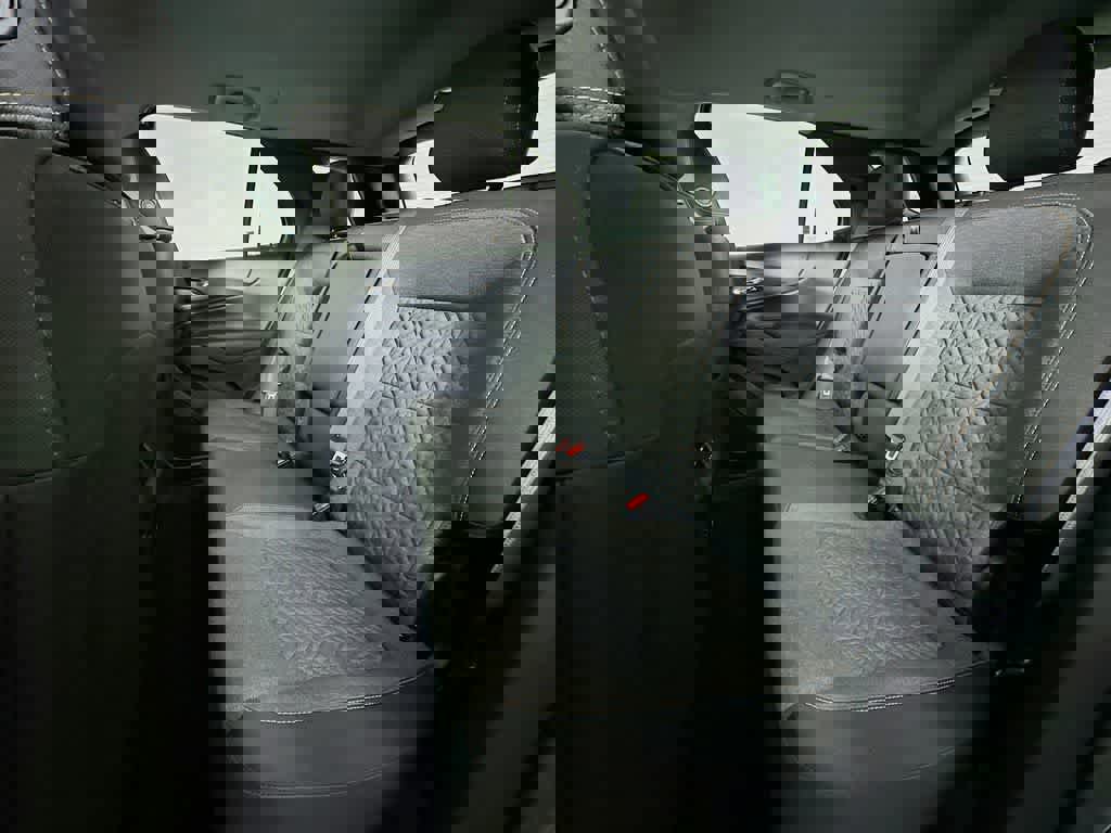 Used 2024 Chevrolet Equinox LT image 17