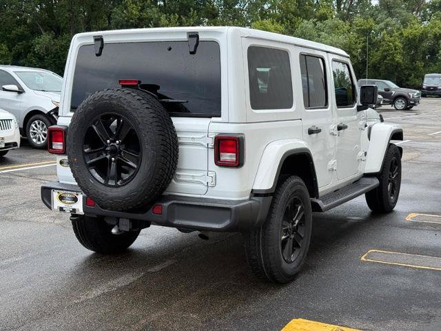 Used 2022 Jeep Wrangler Unlimited Sahara AWD/4WD image 6