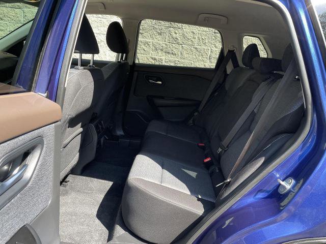 Used 2022 Nissan Rogue SV image 20