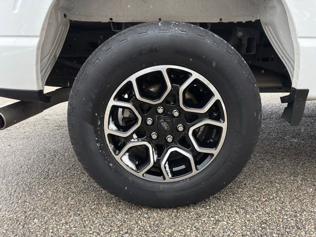 Certified 2022 Ford F150 XLT w/ Equipment Group 302A High image 23