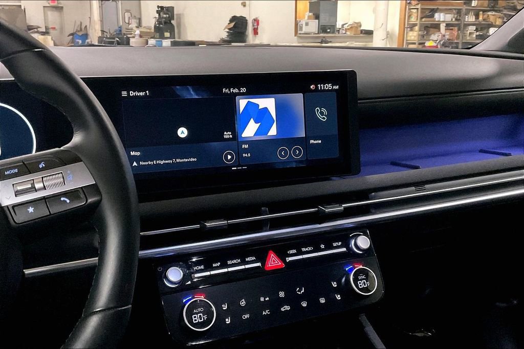 Used 2025 Hyundai Santa Cruz Limited image 8