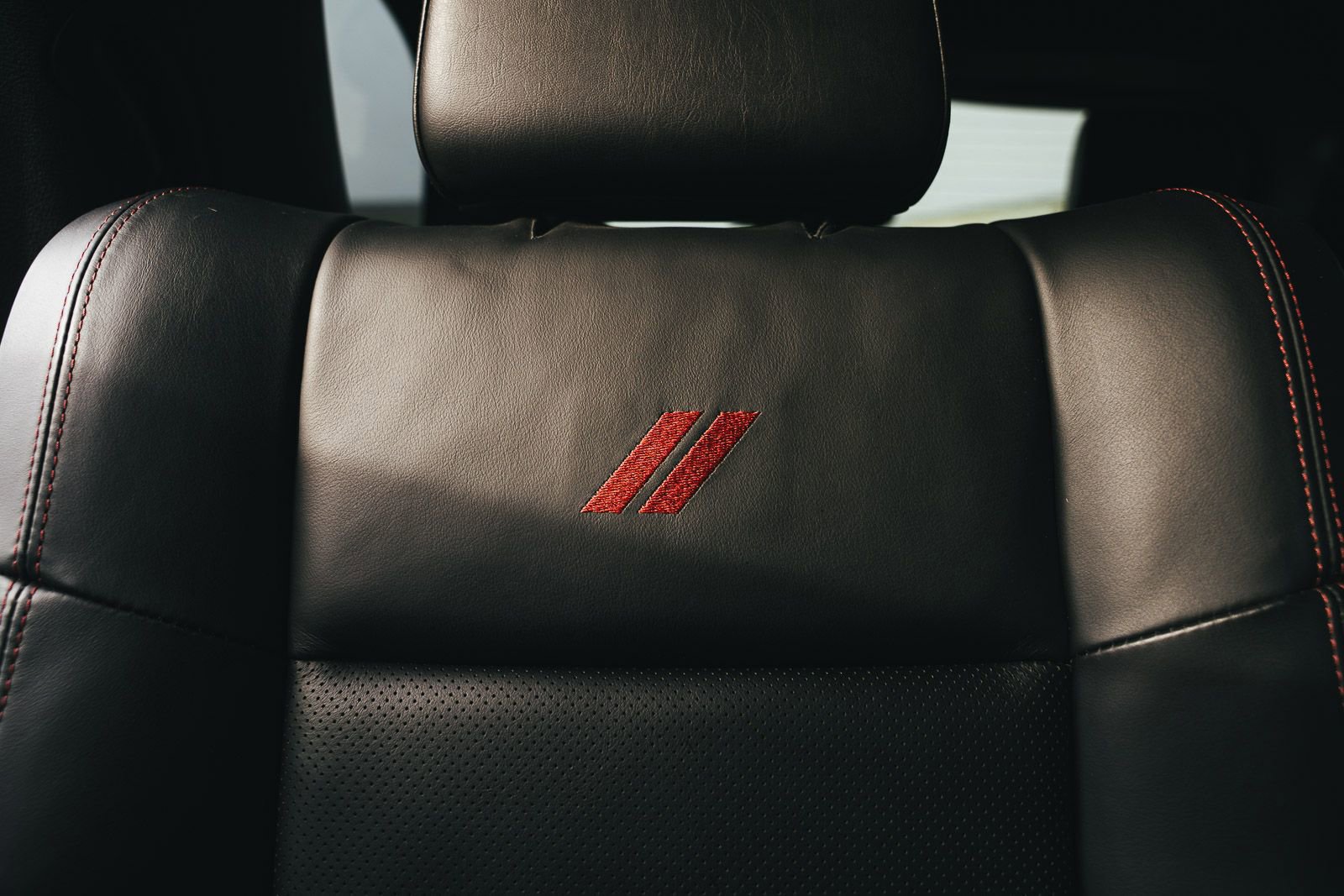 Used 2021 Dodge Durango R/T w/ Blacktop Package image 23