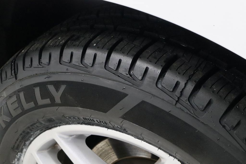 Certified 2024 Ford Edge SEL image 20