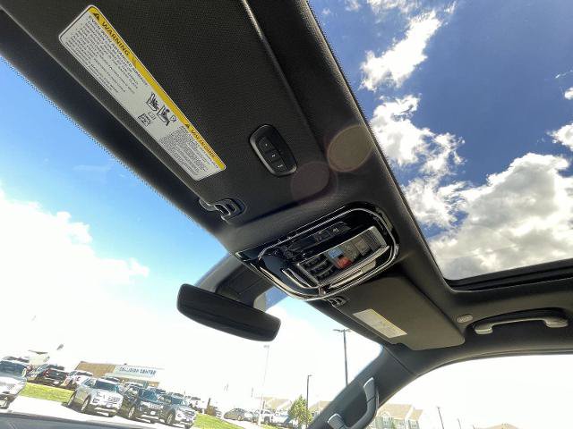Used 2024 Jeep Grand Wagoneer L 4WD image 23