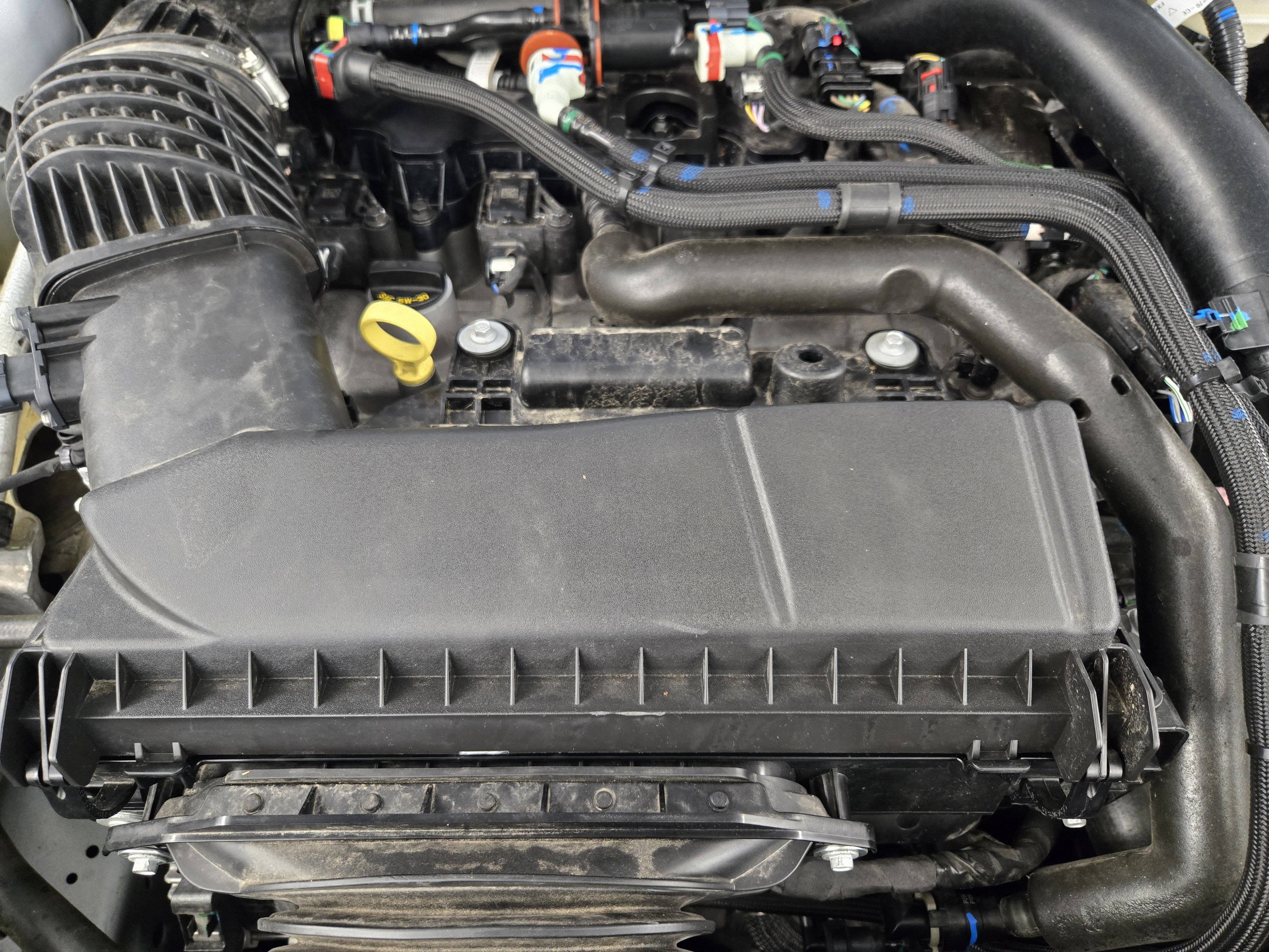 Certified 2025 Ford Maverick Lobo AWD/4WD image 30